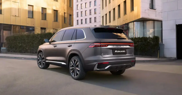 Çin maşınları “təkərli tabut”a ÇEVRİLİR: Qapılar kilidlənir, sürücü ÇIXA BİLMİR – VİDEO