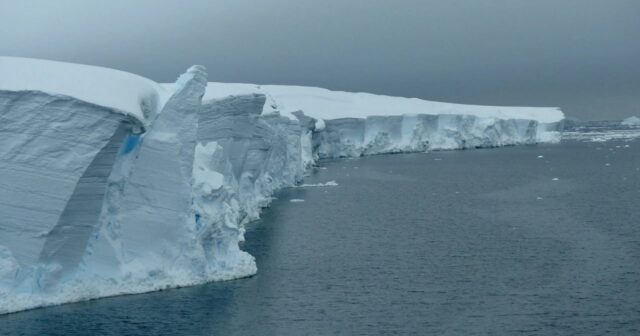 “Qiyamət günü” buzlağı HƏRƏKƏTƏ KEÇDİ – Alimlərdən XƏBƏRDARLIQ