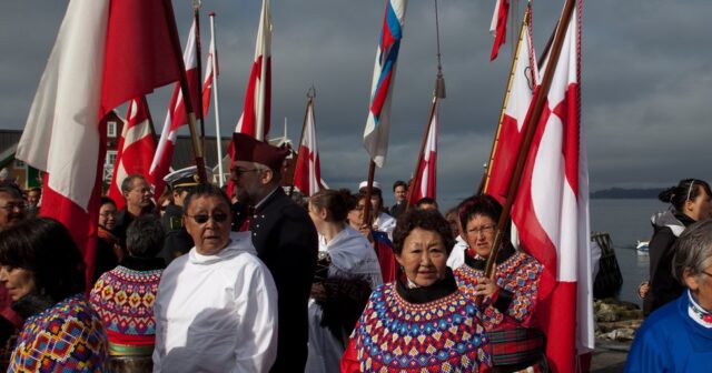 Danimarkadan “MÜSTƏMLƏKƏ” SİYASƏTİ: Qrenlandiyada uşaqlar ailələrdən ZORLA ALINIR – VİDEO