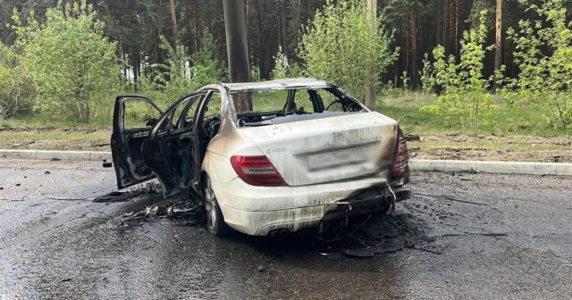 Qorxunc HADİSƏ: Yanan maşında qalan 7 yaşlı uşaq son anda XİLAS EDİLDİ – VİDEO