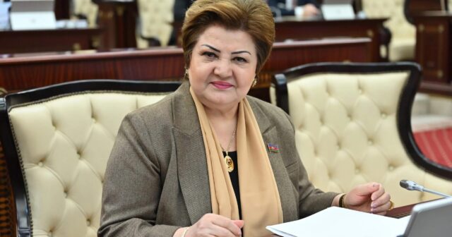 Tarixi basdırılan millətin gələcəyi olmaz – Tənzilə Rüstəmxanlı kollektiv yaddaşsızlıqdan yazır