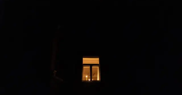 Ukraynada tam “BLEKAUT”: Kiyev işıqsız qaldı, generatorlar KÖMƏK ETMİR