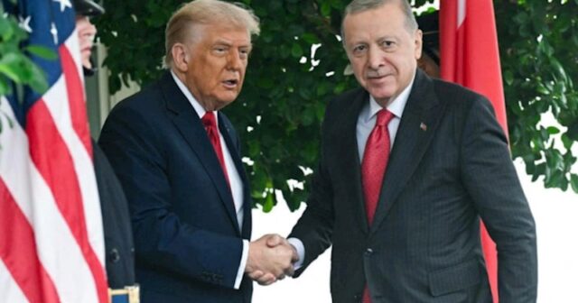 Tramp Ərdoğanı Qəzza Sülh Şurasında qurucu üzv qismində iştiraka dəvət edib