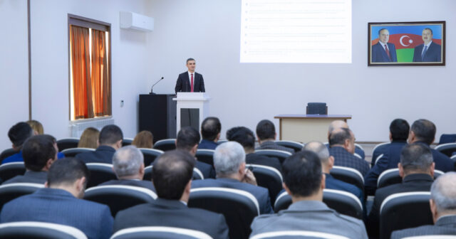 Naxçıvanda sahibkarlıq subyektlərinin nümayəndələri ilə maarifləndirici görüş keçirilib – FOTOLAR