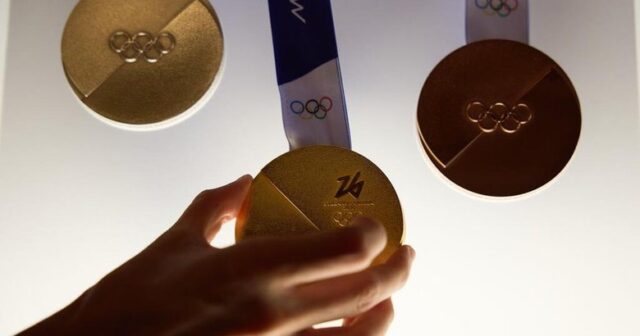 Milanda MEDAL QALMAQALI: İdmançılar mükafatların keyfiyyətsizliyindən ŞİKAYƏT EDİR