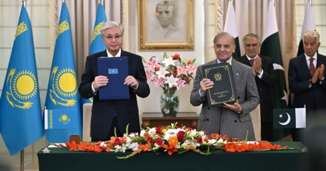 Qazaxıstan və Pakistan strateji tərəfdaşlıq QURDU – 37 sənəd İMZALANDI