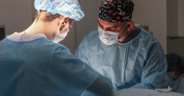 Dünyada ilk: Evtanaziya edilən şəxsin üzü başqasına köçürüldü