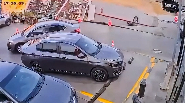 Tikinti SƏHLƏNKARLIĞI: Yanacaqdoldurma məntəqəsi və mağazalar bir anda YOX OLDU – VİDEO Tikinti SƏHLƏNKARLIĞI: Yanacaqdoldurma məntəqəsi və mağazalar bir anda YOX OLDU – VİDEO