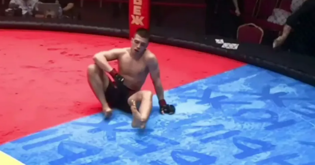 MMA rinqində DƏHŞƏTLİ ANLAR: Qalib gələn idmançı AĞIR ZƏDƏ ALDI – FOTO/VİDEO