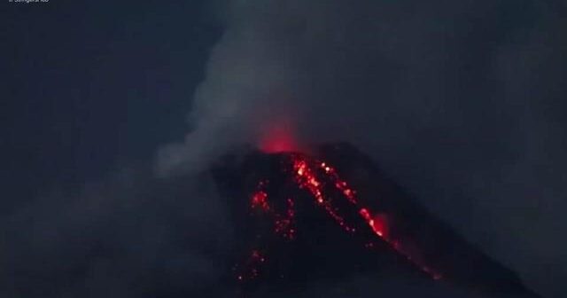 Filippində VULKAN PÜSKÜRDÜ: 32 yaşayış məntəqəsini KÜL BÜRÜDÜ – VİDEO
