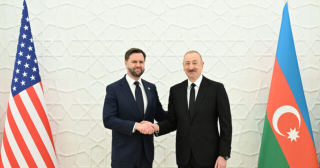 Prezidentin sosial media hesablarında ABŞ Vitse-prezidenti ilə görüşündən video paylaşılıb