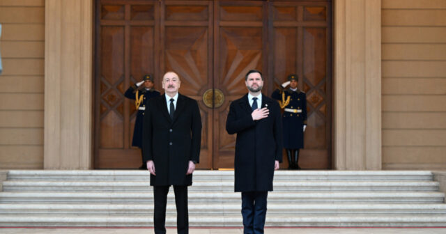 Bakıda ABŞ-nin Vitse-prezidentinin rəsmi qarşılanma mərasimi olub