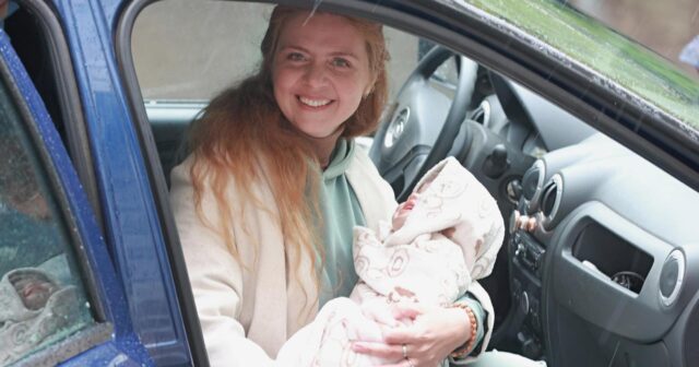 Tanınmış aktrisa övladlarını xilas etmək üçün bıçağa ƏL ATDI – VİDEO