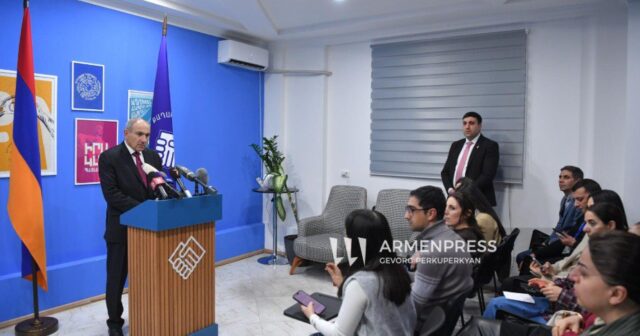 Paşinyan: 2026-cı ildə Ermənistan siyasətində oliqarxlar və keçmiş prezidentlər olmayacaq