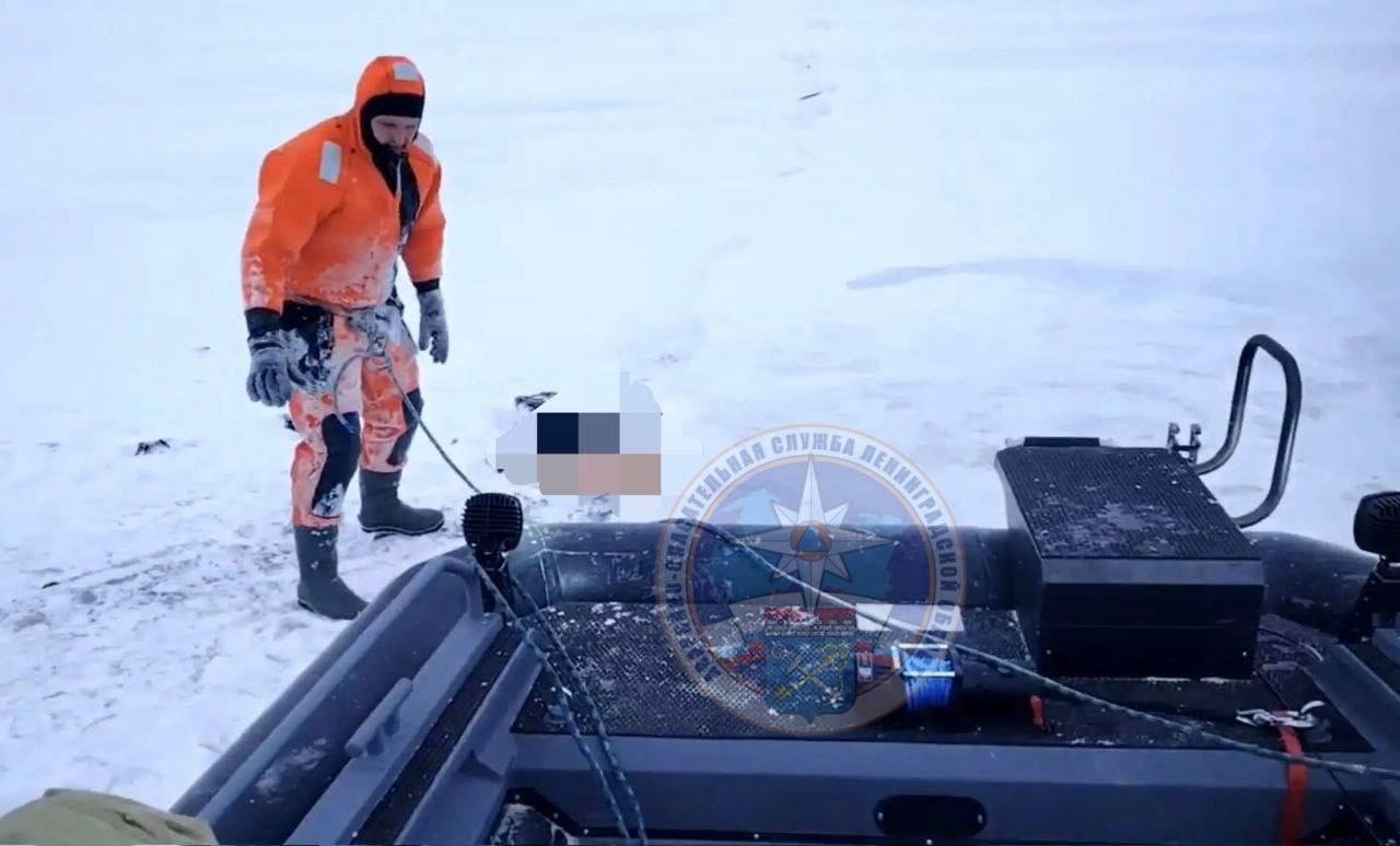 Kareliyada FACİƏ: Xizəkçi buzlu suya düşərək CAN VERDİ