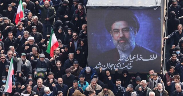 İranın yeni Ali liderindən XƏBƏR YOXDUR – Dövlət televiziyasından “yaralı veteran” EYHAMI