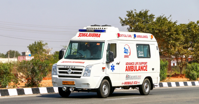 “Instagram” üçün CANINDAN OLDU: Qatar vaqonundan boylanan gəncin FACİƏVİ SONU – VİDEO