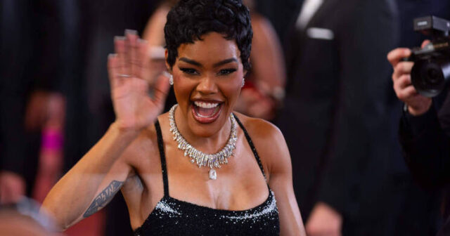 “Oskar”da GƏRGİN ANLAR: Teyana Teylor mühafizəçini onu vurmaqda İTTİHAM ETDİ – VİDEO “Oskar”da GƏRGİN ANLAR: Teyana Teylor mühafizəçini onu vurmaqda İTTİHAM ETDİ – VİDEO