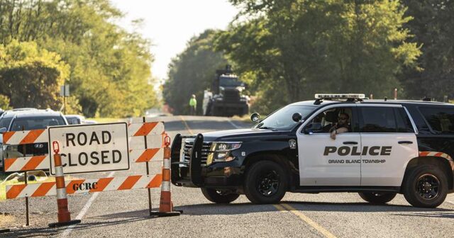 Miçiqanda sinaqoq yaxınlığında ATIŞMA: Terrorçu yəhudi məktəbinə HÜCUM ETDİ – VİDEO