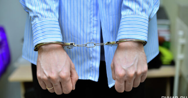 Dələduzların toruna düşən tələbə iş adamının evini YARDI