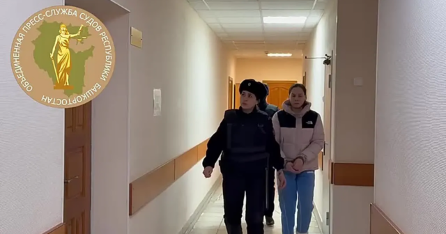 Qadın ustanın yanında biabır olduğu üçün anasını ÖLDÜRDÜ