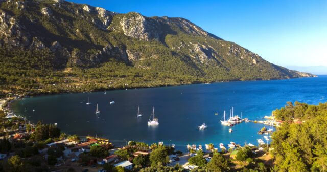 Türkiyəyə istirahətə daha sərfəli qiymətə necə getmək olar?  – FOTOLAR