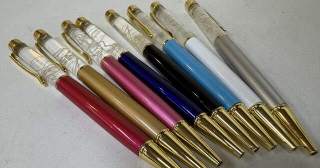 Qorxulu QƏLƏMLƏR: Yaponiyada “canlı” suvenirlər SATIŞA ÇIXARILDI – FOTO/VİDEO