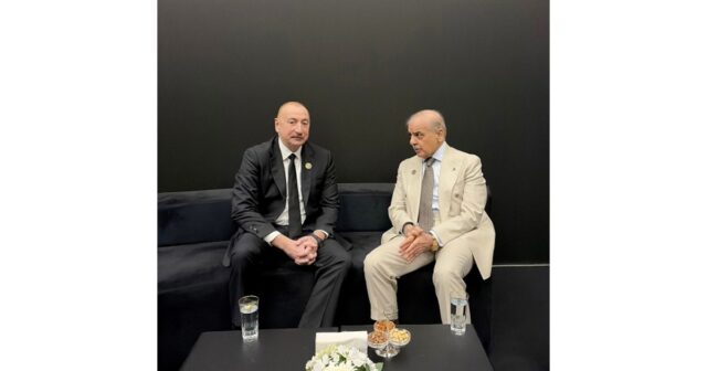 Prezident İlham Əliyev Pakistan Baş naziri ilə görüşüb