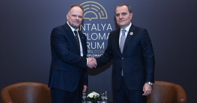 Azərbaycan XİN rəhbəri NATO rəsmisi ilə Ermənistanla normallaşma və Yaxın Şərqi müzakirə edib