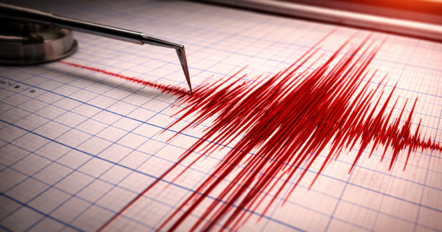 Yaponiyada 7,7 maqnitudalı ZƏLZƏLƏ: 3 metrlik SUNAMİ TƏHLÜKƏSİ – VİDEO