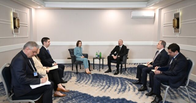 İlham Əliyev Antalyada Moldova Prezidenti ilə görüşüb