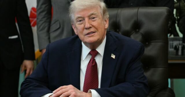 Tramp İran rəhbərliyini mərhəmət diləməyə ÇAĞIRDI