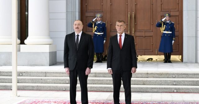 Qəbələdə Çexiyanın Baş naziri Andrey Babişin rəsmi qarşılanma mərasimi olub