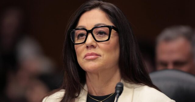 ABŞ-də İSTEFA: Əmək naziri qalmaqallardan sonra vəzifəsini TƏRK ETDİ