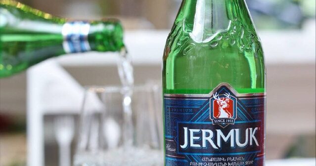 Rospotrebnadzor “Cermuk” mineral suyunun Rusiyaya idxalını və dövriyyəsini dayandırıb