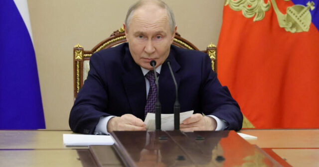 Putinə qarşı SUİ-QƏSD QORXUSU: Kreml əməkdaşlarına sərt qadağalar TƏTBİQ EDİLDİ