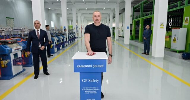 Xankəndidə iş əlcəkləri istehsalı müəssisəsinin açılışı olub