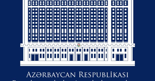 Prezident Administrasiyasında VHP sədri Sabir Rüstəmxanlı ilə görüş keçirilib