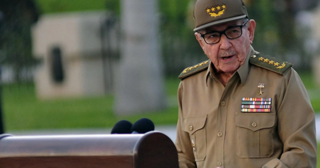ABŞ 94 yaşlı Raul Kastroya qarşı cinayət işi QALDIRIR
