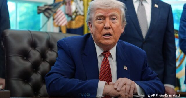 Donald Tramp: Postumu 8-9 ildən sonra tərk edəcəyəm