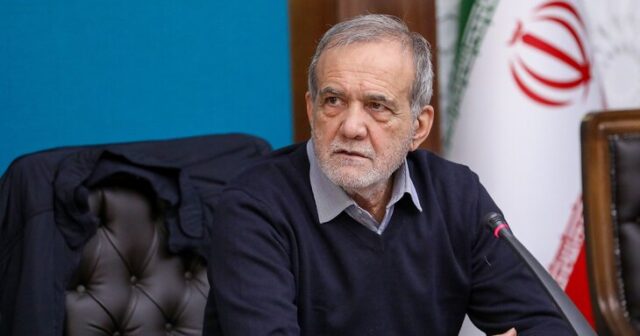 İran rəhbərliyində GƏRGİNLİK: Pezeşkian SEPAH-ı sərt TƏNQİD ETDİ