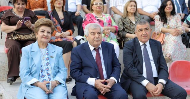 Sabir Rüstəmxanlı yenidən meydanda: 80 illik yubileyə minlərlə insan qatıldı – FOTO/VİDEO