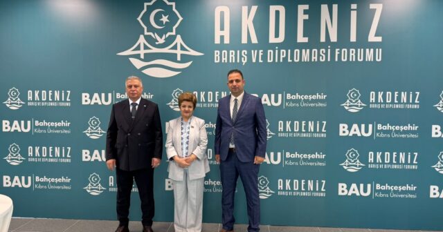 Şimali Kipr Türk Cümhuriyyətində Aralıq dənizi Sülh və Diplomatiya Forumu öz işinə başladı – FOTOLAR