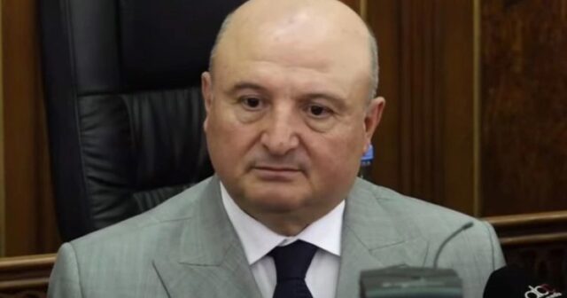 Simonyan: Gümri meri və onun əlaltıları uzun müddətlik həbs olunacaqlar