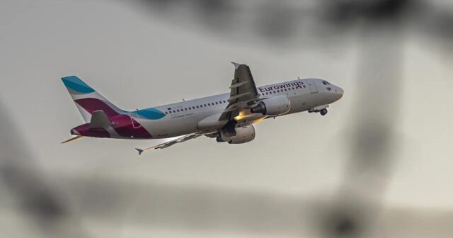 “Eurowings” reysində QORXULU ANLAR: 5 nəfər XƏSARƏT ALDI