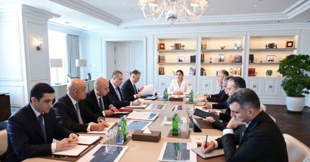 Mehriban Əliyevanın sədrliyi ilə Rəqəmsal İnkişaf Şurasının ilk iclası keçirilib – FOTO