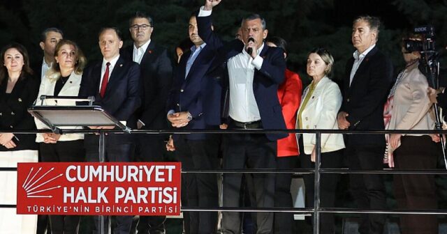 CHP-li deputatlardan partiya rəhbərliyinə ULTİMATUM: “Qurultay keçirilsin”
