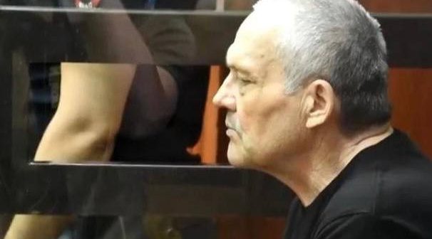 Rusiyada fərari oğlunu qorumaq üçün hərbi polisi öldürən ataya 20 il CƏZA KƏSİLDİ Rusiyada fərari oğlunu qorumaq üçün hərbi polisi öldürən ataya 20 il CƏZA KƏSİLDİ