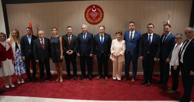 Şimali Kipr Milli Məclisinin sədri Ziya Öztürkler nümayəndə heyətini qəbul edib – FOTOLAR Şimali Kipr Milli Məclisinin sədri Ziya Öztürkler nümayəndə heyətini qəbul edib – FOTOLAR