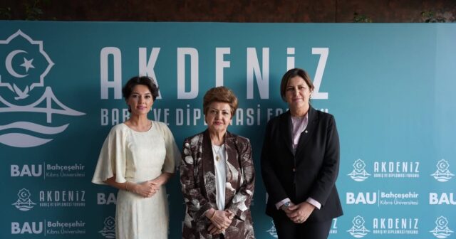 Şimali Kiprdə Türk dünyasının birliyinə xidmət edən möhtəşəm QALA GECƏSİ – FOTOLAR
